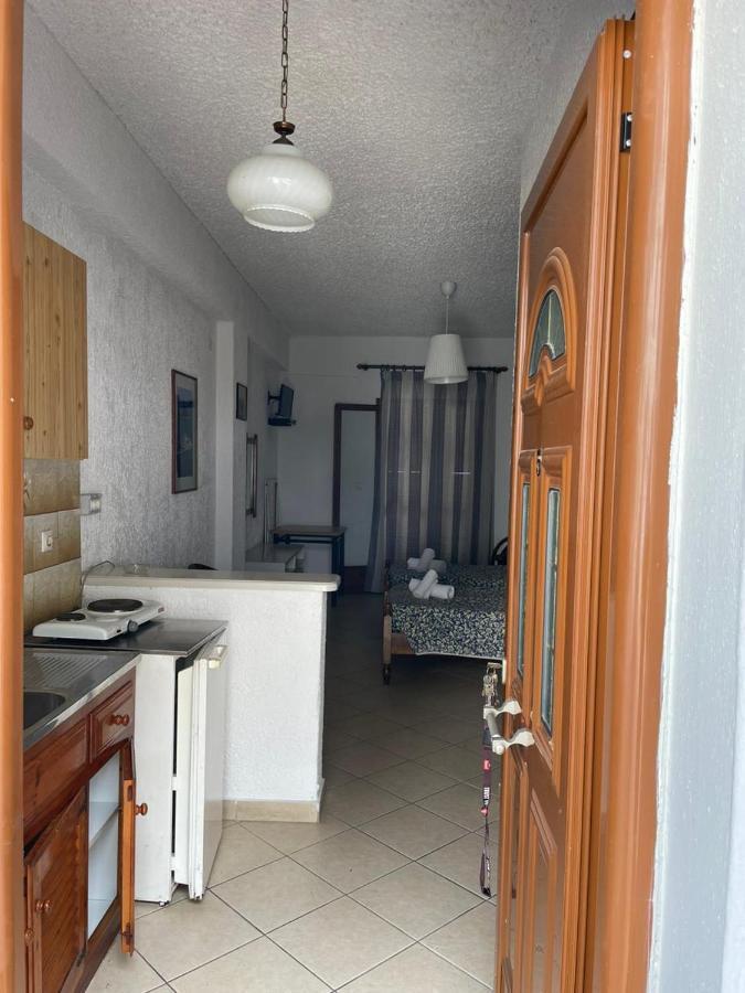 Yannis Apartments Барбати Экстерьер фото